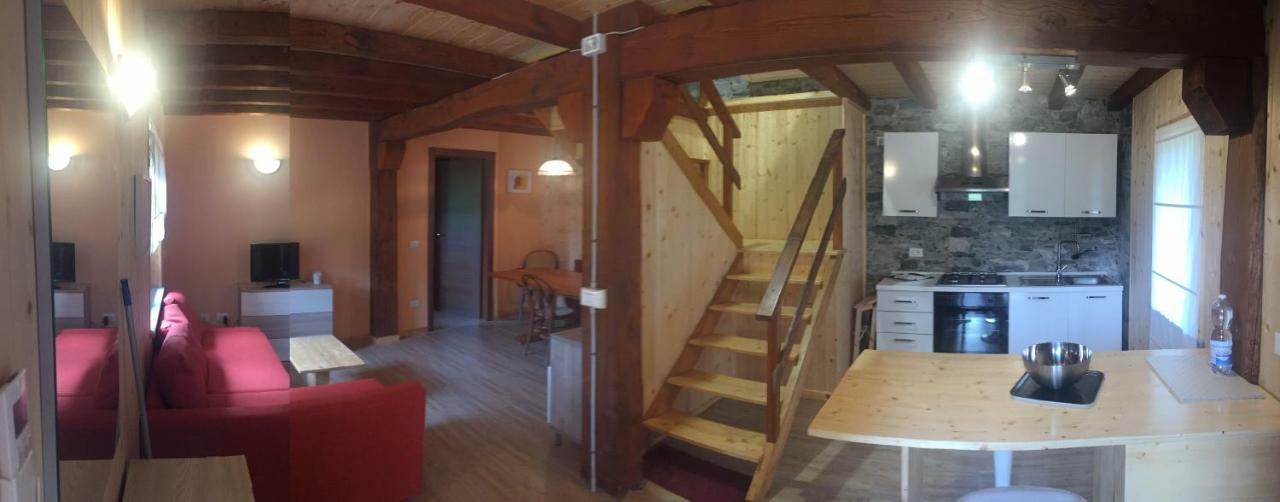 פונזונה Le Murazze Holiday Houses מראה חיצוני תמונה