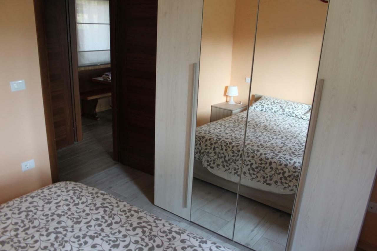 פונזונה Le Murazze Holiday Houses מראה חיצוני תמונה