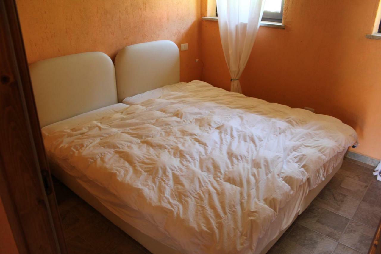 פונזונה Le Murazze Holiday Houses מראה חיצוני תמונה